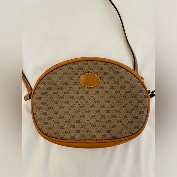 Vintage Gucci Crossbody Bag - Picture 9 of 9